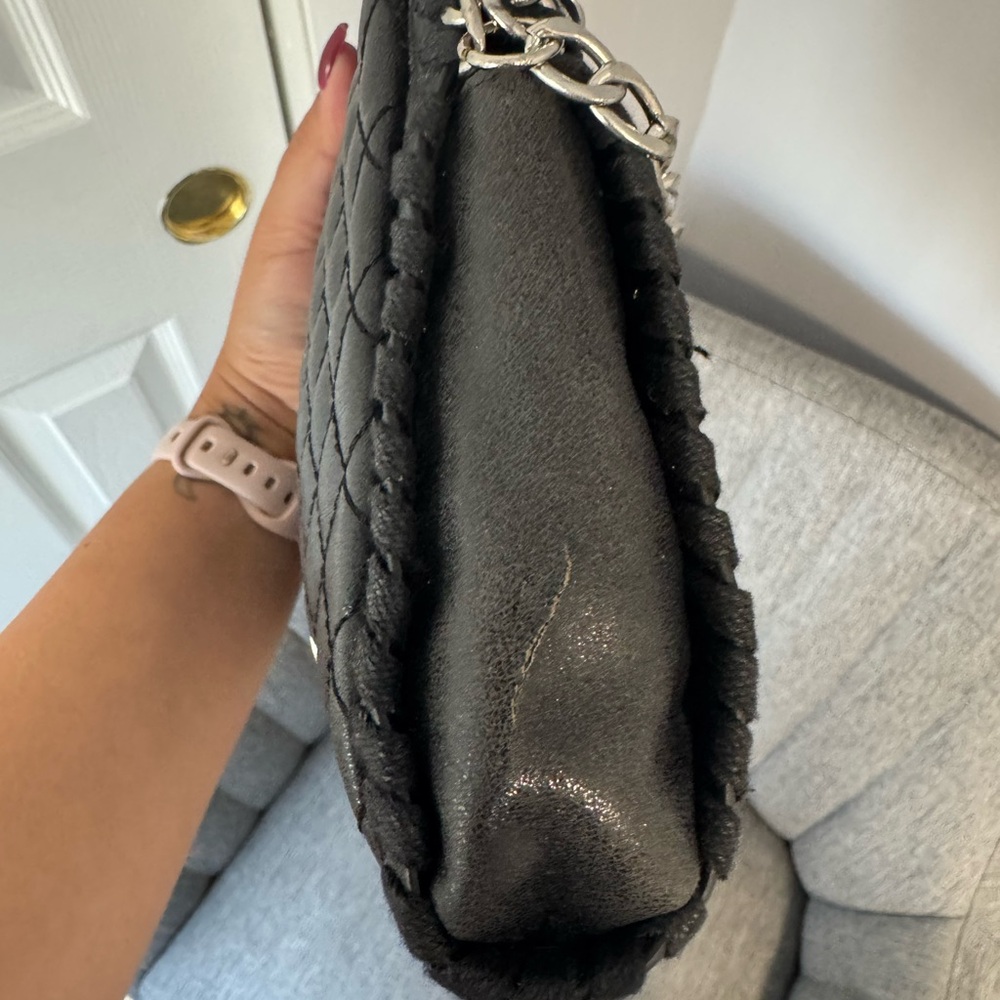 Steve Madden Quilted Black Chain Crossbody Bag - Picture 8 of 9